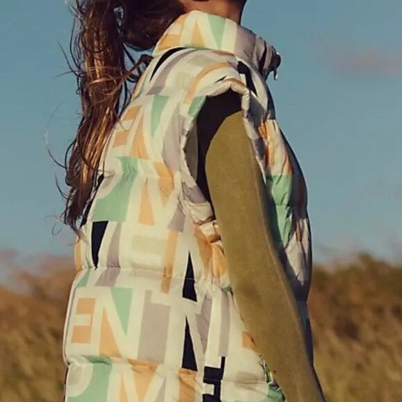 Free People Movement In A Bubble Printed Puffer Vest Blocked Logo Assorted M NWT - Picture 2 of 4